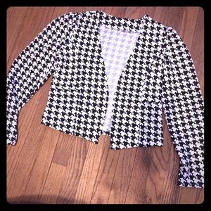 Casual thin blazer like top